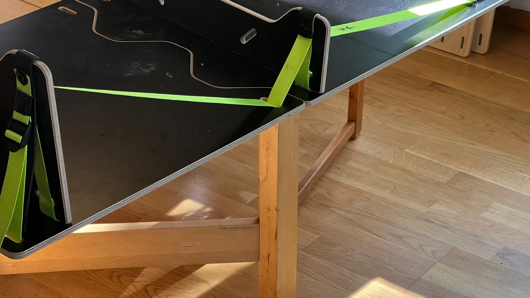 Fly-out Kicker Ramp — 06-04