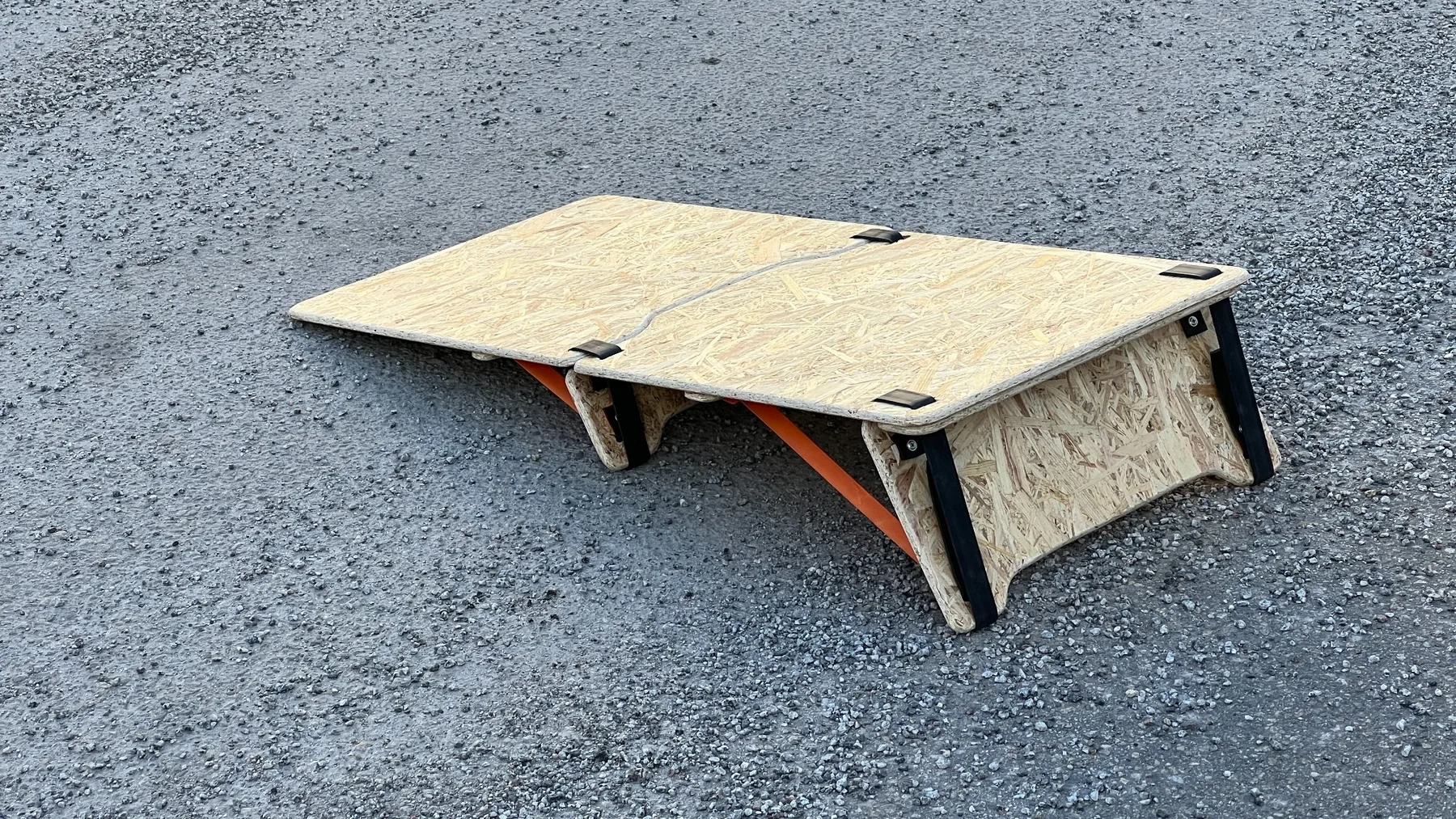 Fly-out Kicker Ramp — 06-06