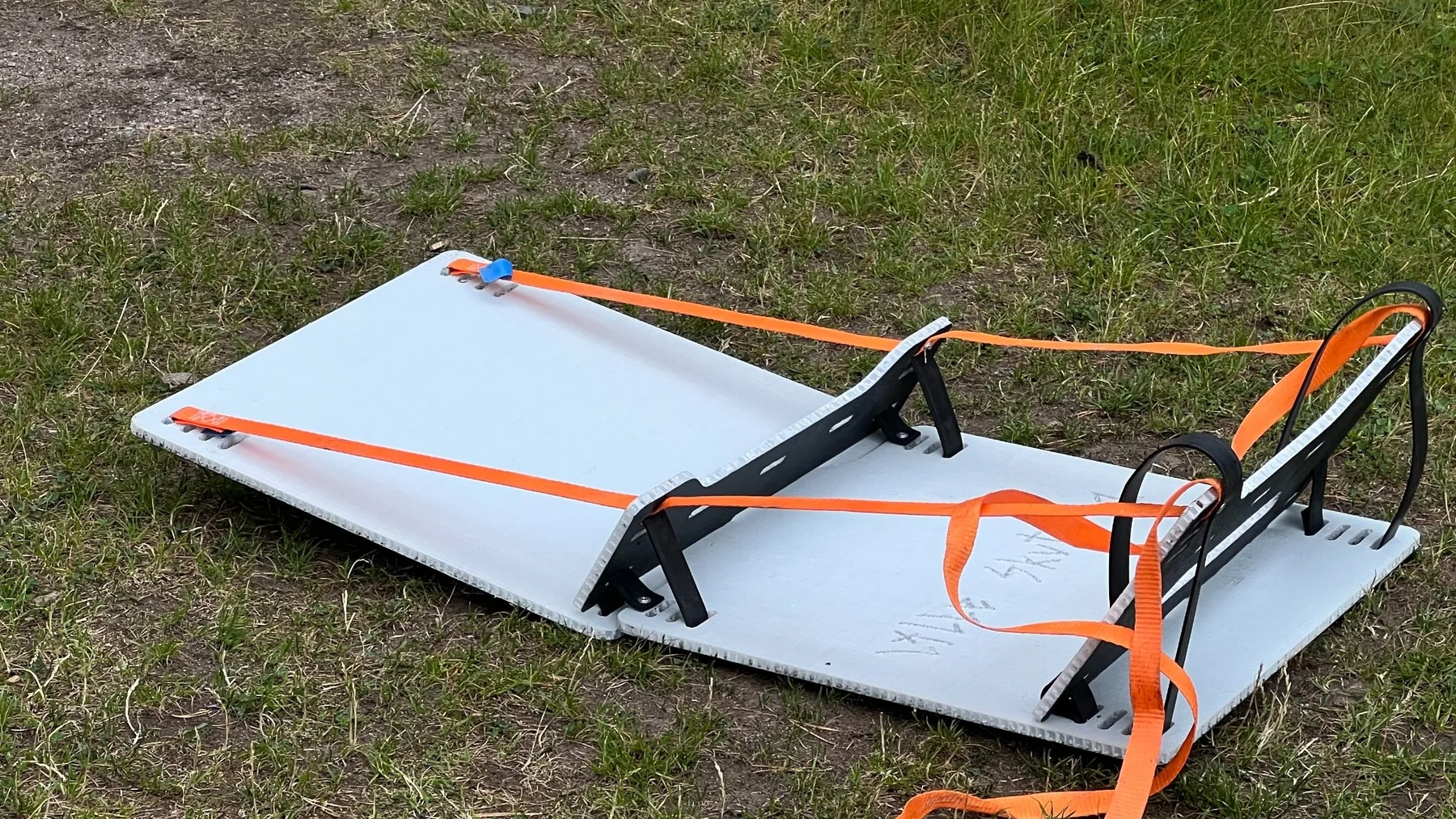 Fly-out Kicker Ramp — 06-07